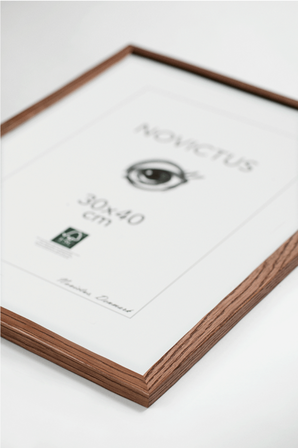 Posterram – Brun ek