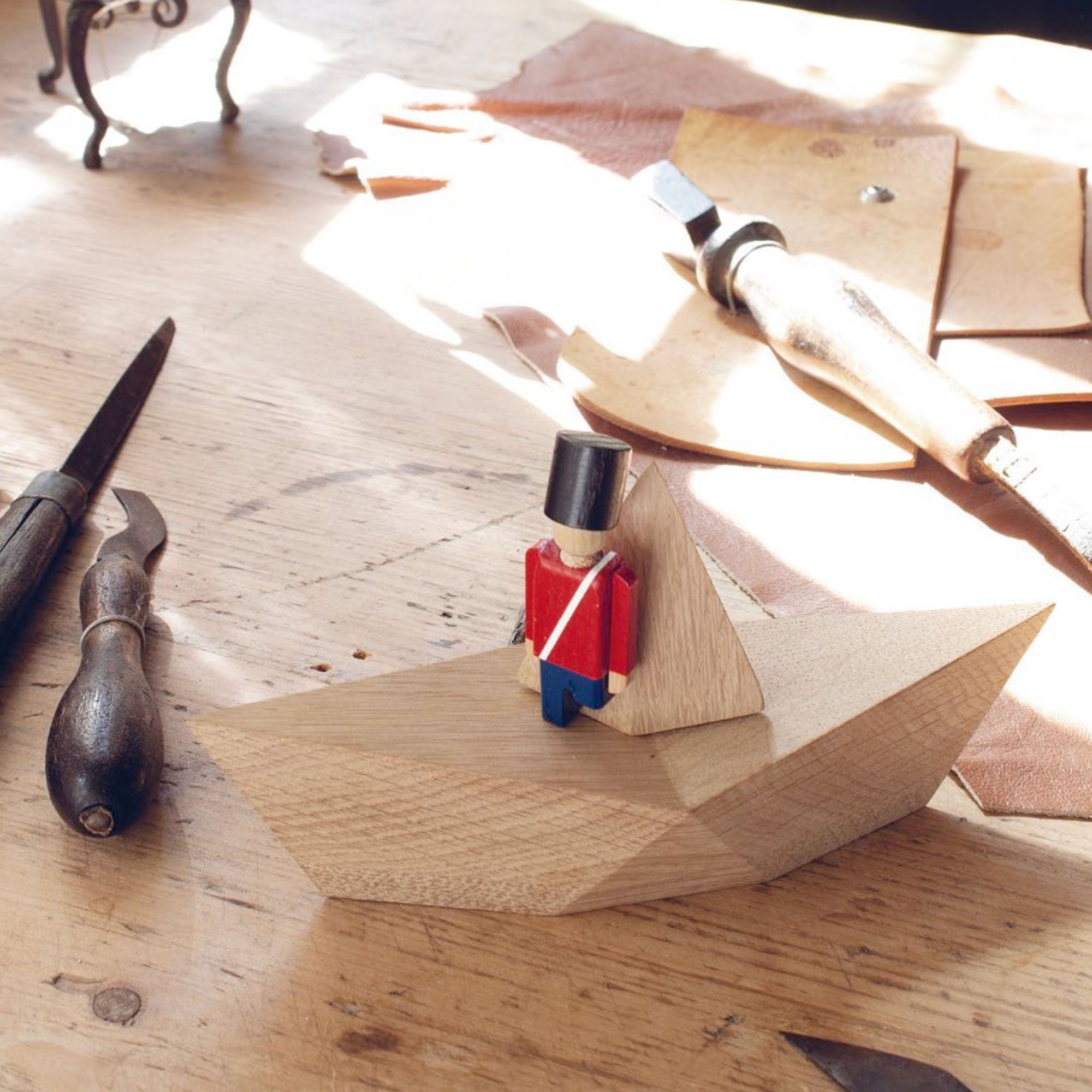 Træfigur – Egetræ – Den standhaftige Tinsoldat